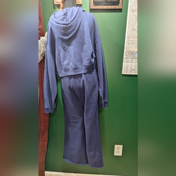 PINK Victoria's Secret Sweatsuit - Picture 2 of 3